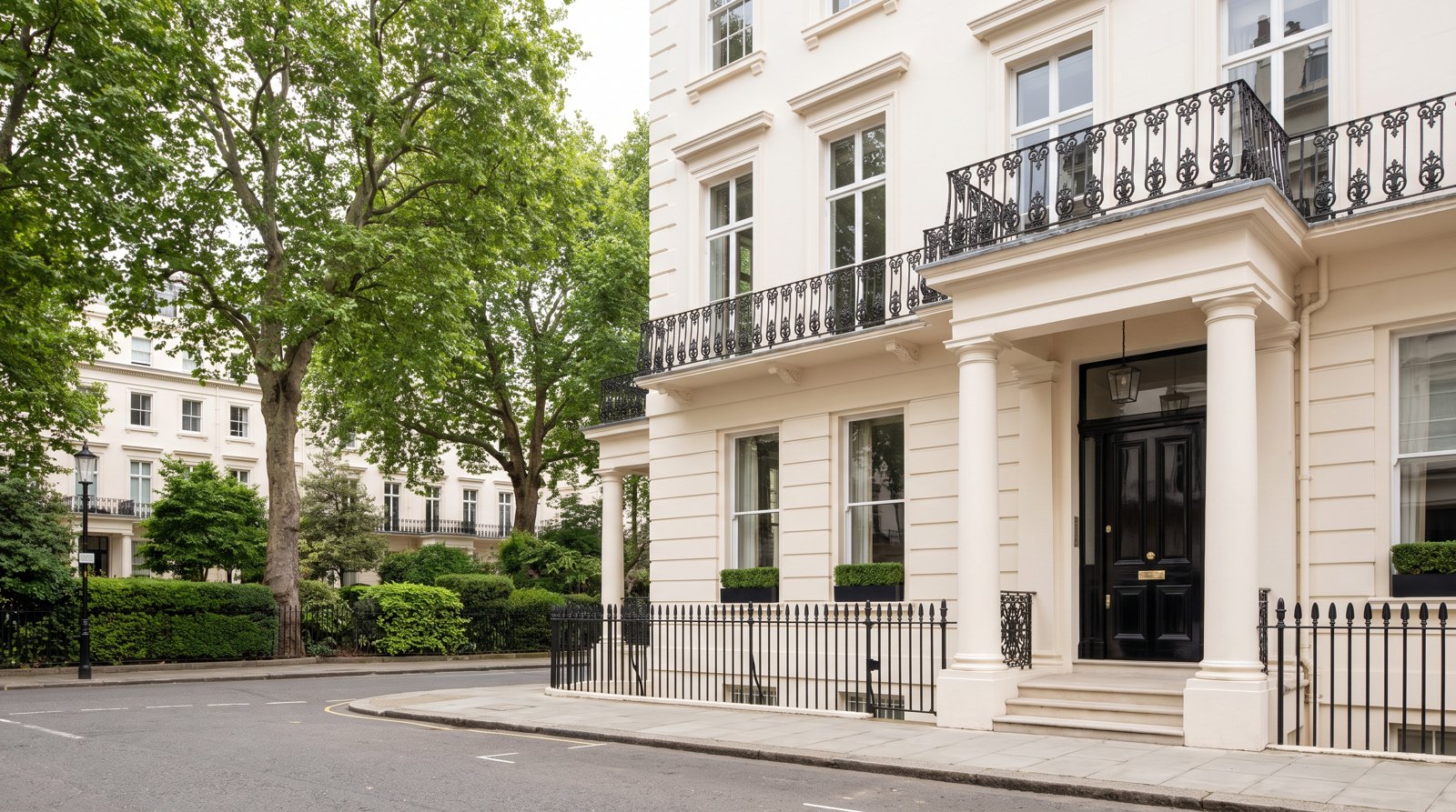 A prime central London stucco townhouse